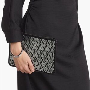 MICHAEL Michael Kors Large Jet Set Charm Leather Wristlet Clutch BLACK SILVER